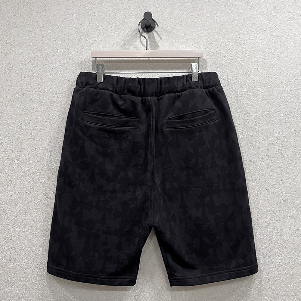 Chrome Hearts Black Camo Horseshoe Logo Sweat Shorts Unisex