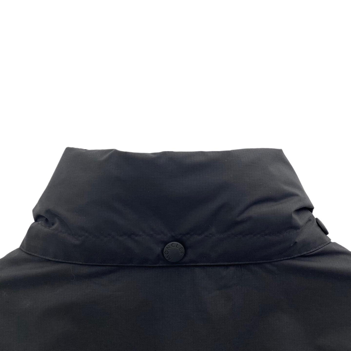 Moncler Grenoble Negara Windbreaker Jacket 1A00006598E 999
