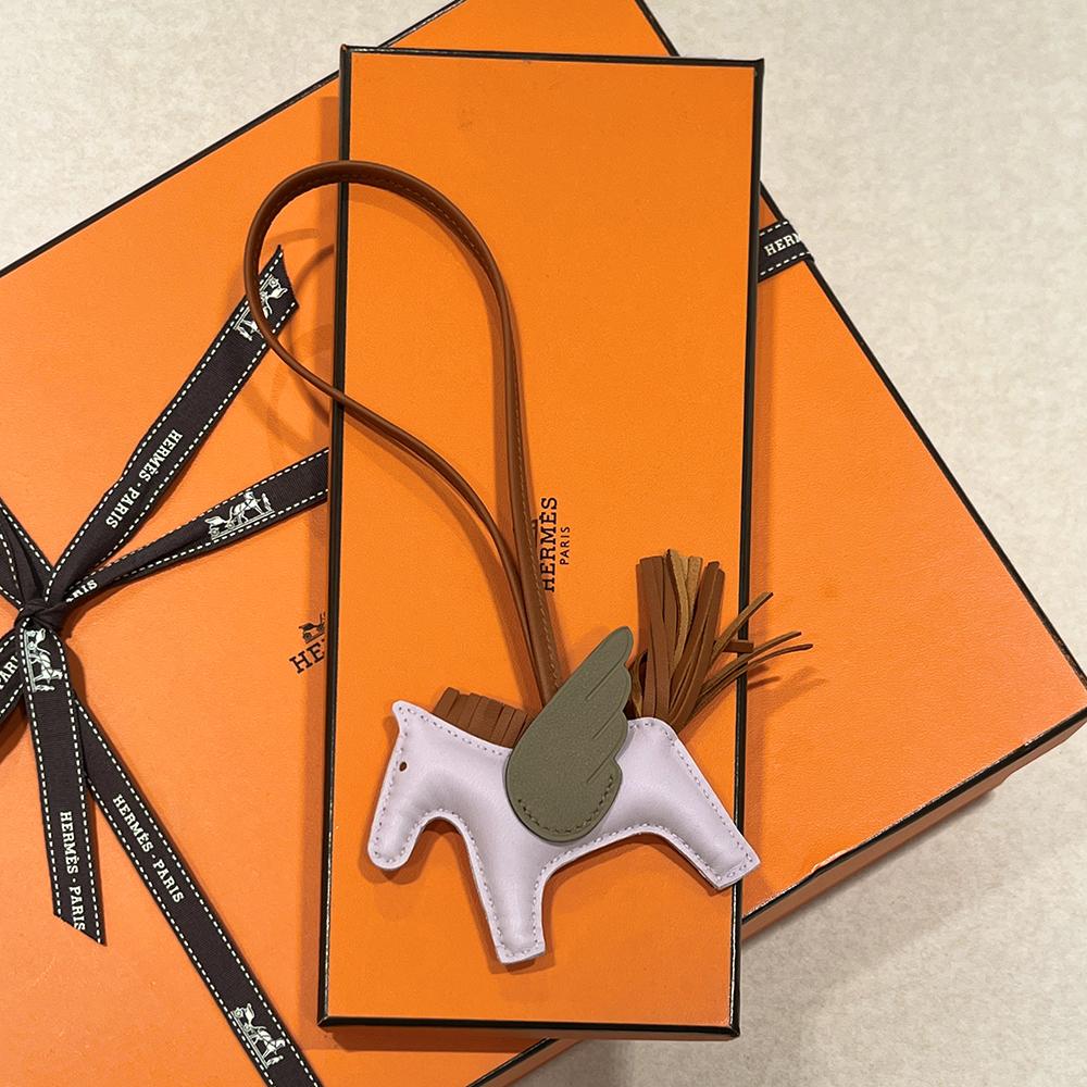 HERMES Rodeo Pegasus PM Charm Calfskin Lambskin Pink Khaki Brown