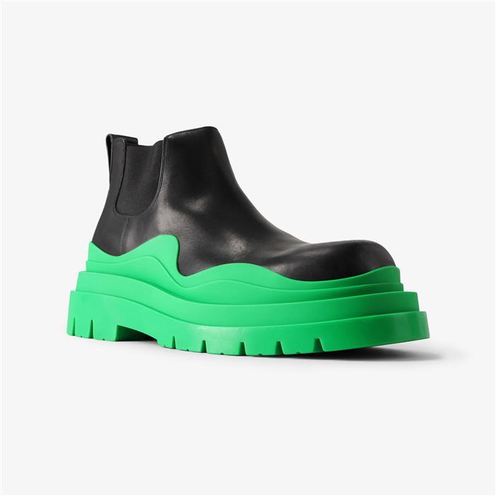 Bottega Veneta Tire Ankle Chelsea Boots Men Leather Black