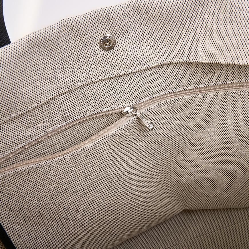 Longchamp Essential L Tote Bag for Women 10090 HSG 037