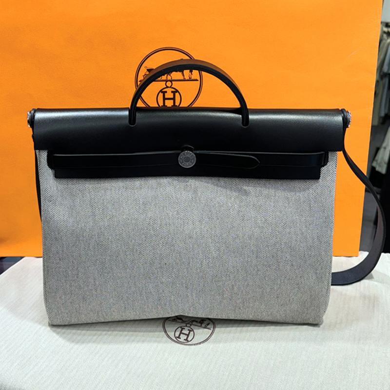 HERMES Herbag Messenger Two-Tone Black Gray Palladium Hardware Tote 39