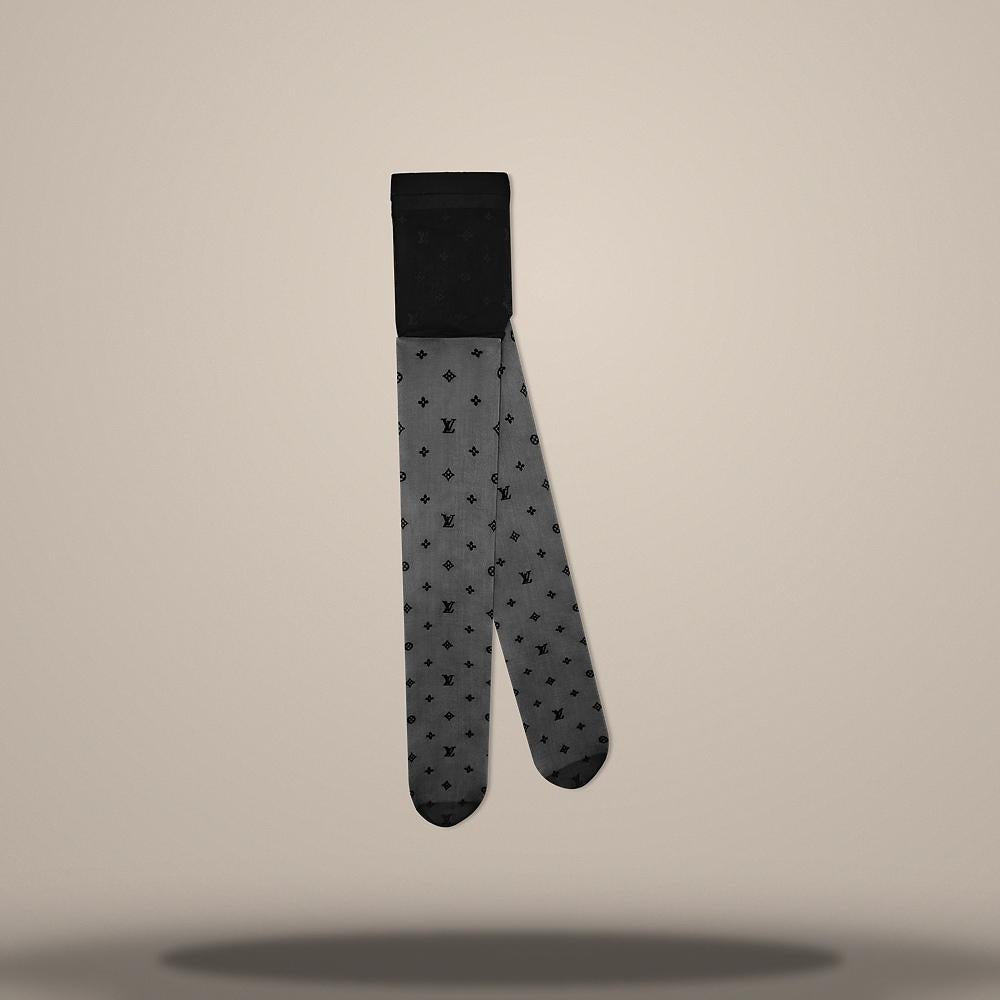 Louis Vuitton Neo Monogram Takeover Black Tie M5303