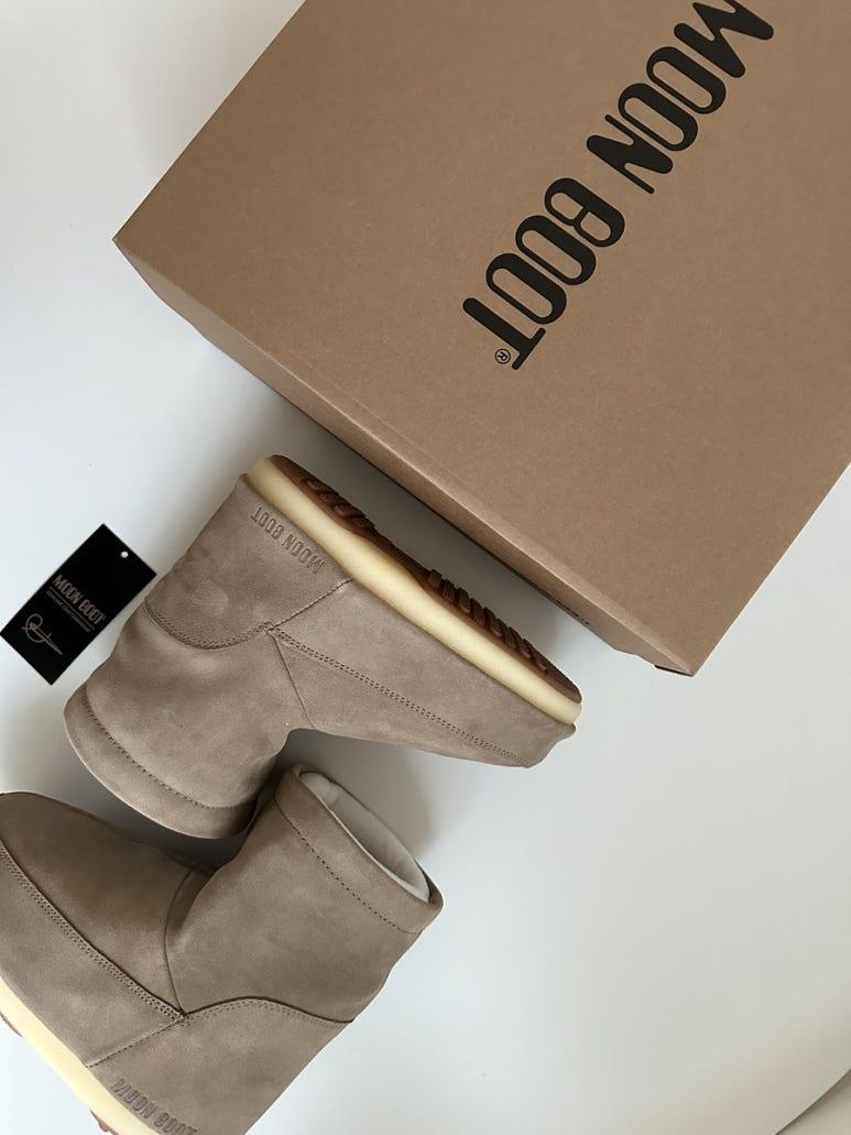 MOON BOOT Suede No-Lace Winter Boots Sand Womens 14094000 004