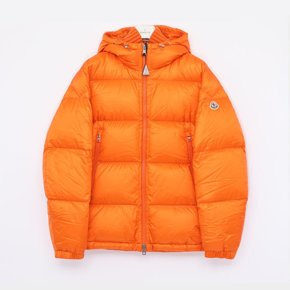 Moncler Livo Patch Logo Hooded Down Puffer Jacket Men 1A00237 597XQ 330 RIVAU