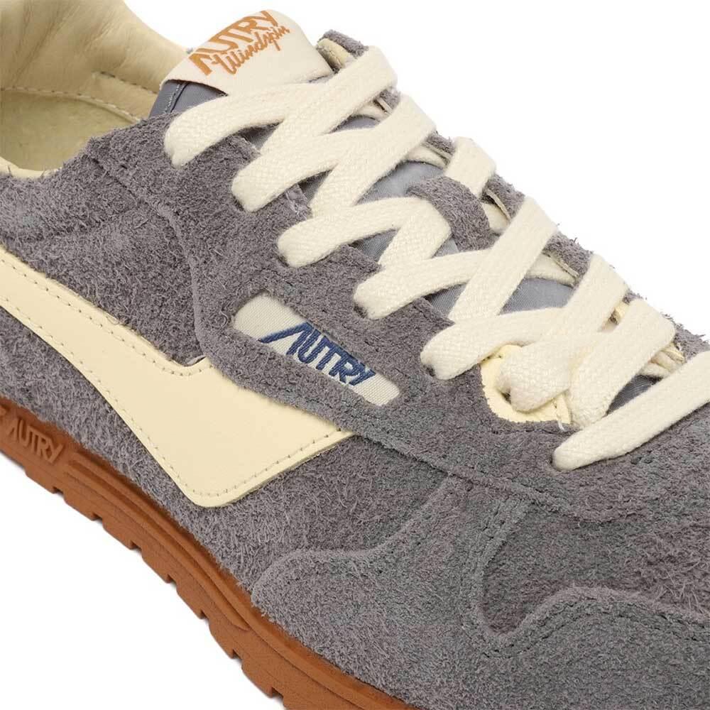 AUTRY Women’s Windspin Suede Low-Top Sneakers