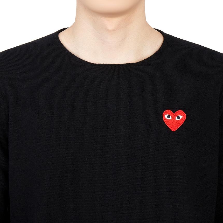 Comme des Garcons Men's Crewneck Knit Sweater Red Logo Patch AZ N068 051 1