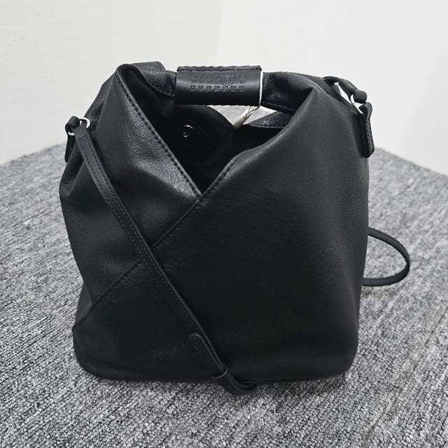 MM6 Japanese Classic Crossbody Bag Black Leather