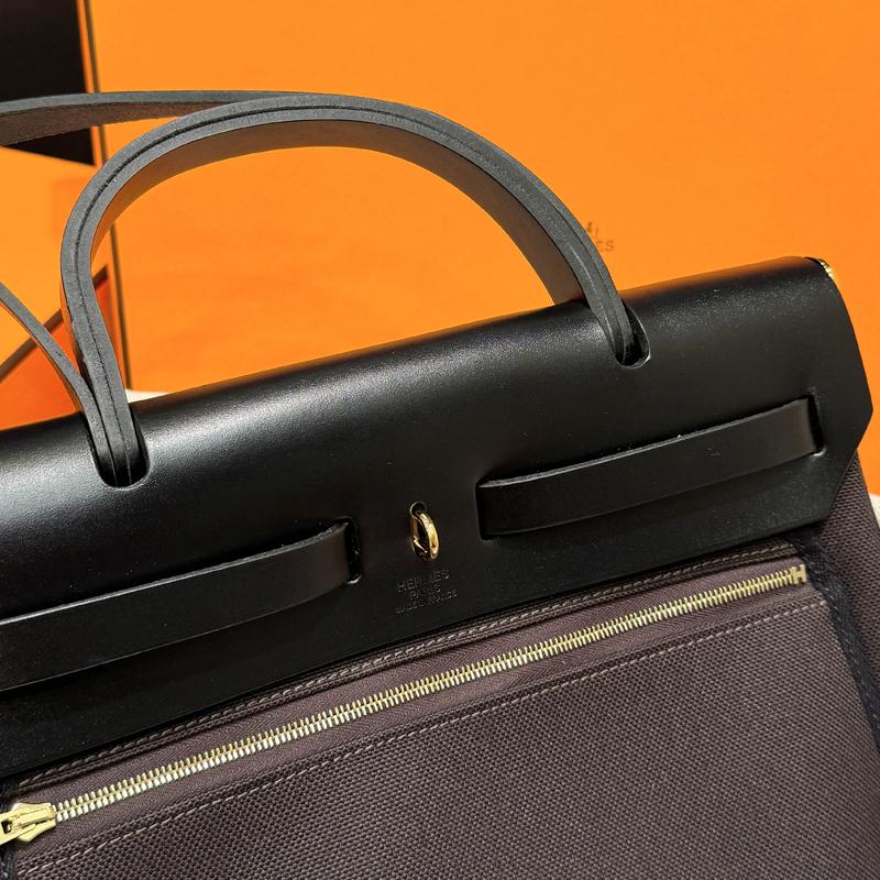 HERMES Brown Canvas Herbag 31 Shoulder Tote Bag Gold Hardware