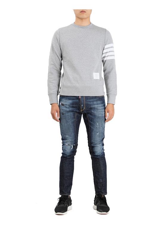 THOM BROWNE Logo Patch Engineered 4-Bar Crewneck Sweatshirt Gray