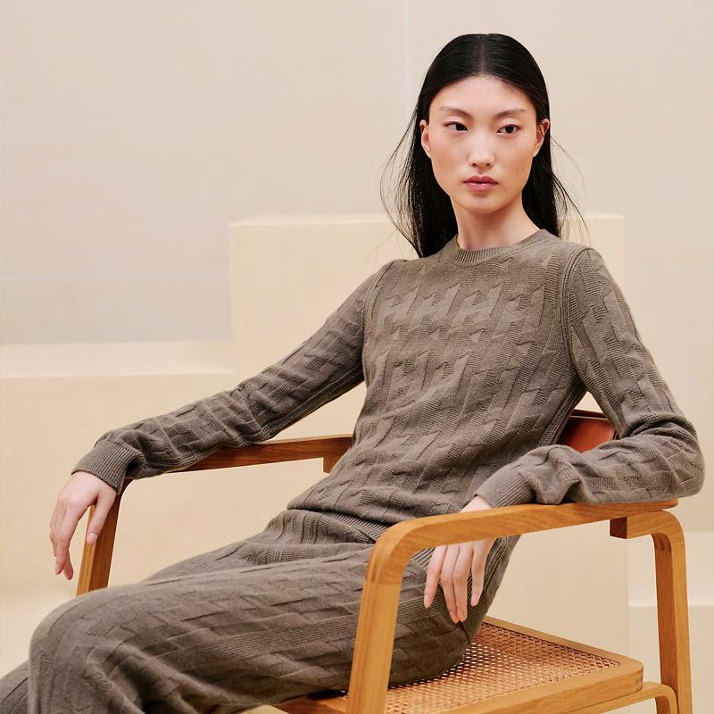 HERMES H Logo Long Sleeve Wool Crewneck Sweater Etoupe