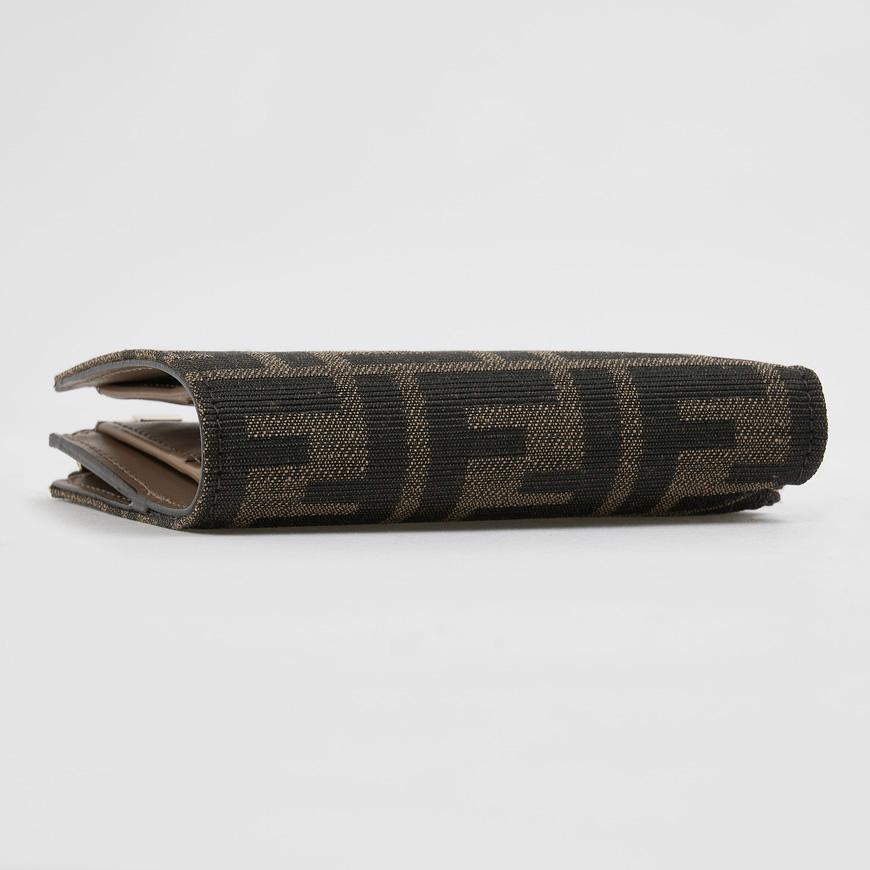 FENDI Women’s Slim Baguette Leather Small Wallet Black
