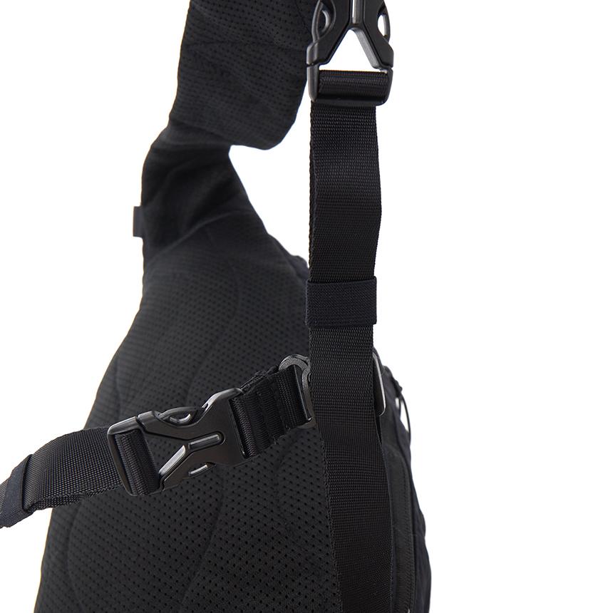 CP Company Men’s Crossbody Bag RCCMAC735A 005269G 888