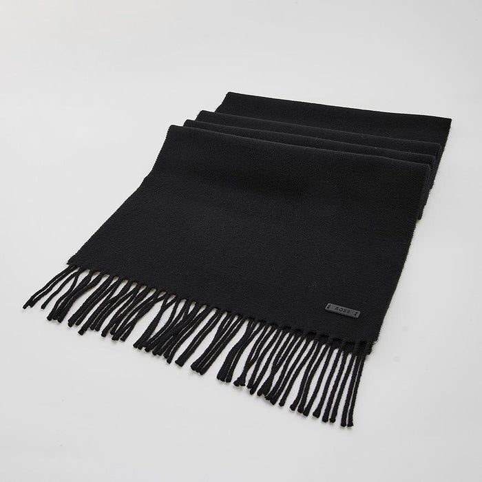 HUGO BOSS Men’s Logo Patch Wool Scarf 50517218 001