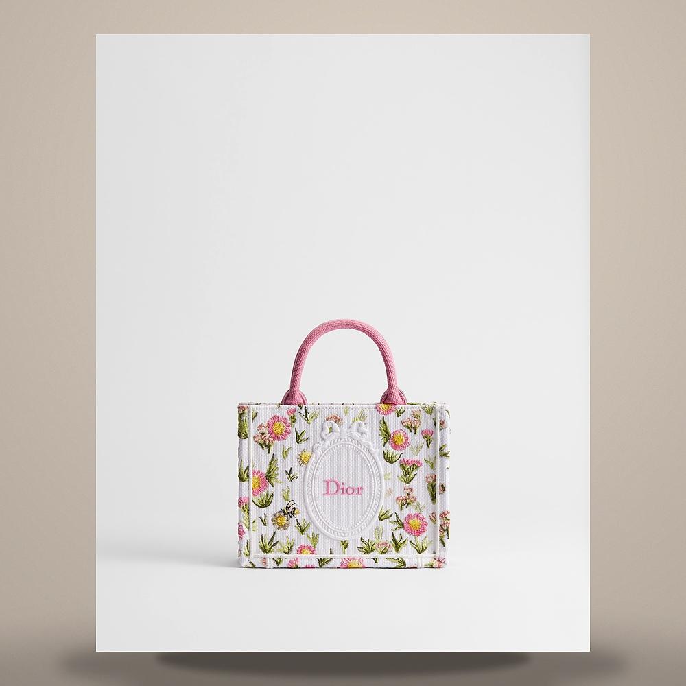 DIOR White Multicolor Daisy Garden Embroidered Strap Mini Tote Ba S5584PEHY M933