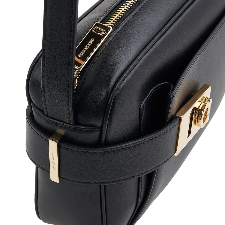 Ferragamo Women’s Camera Bag Shoulder Bag 21 6292 NERO 0769547 2