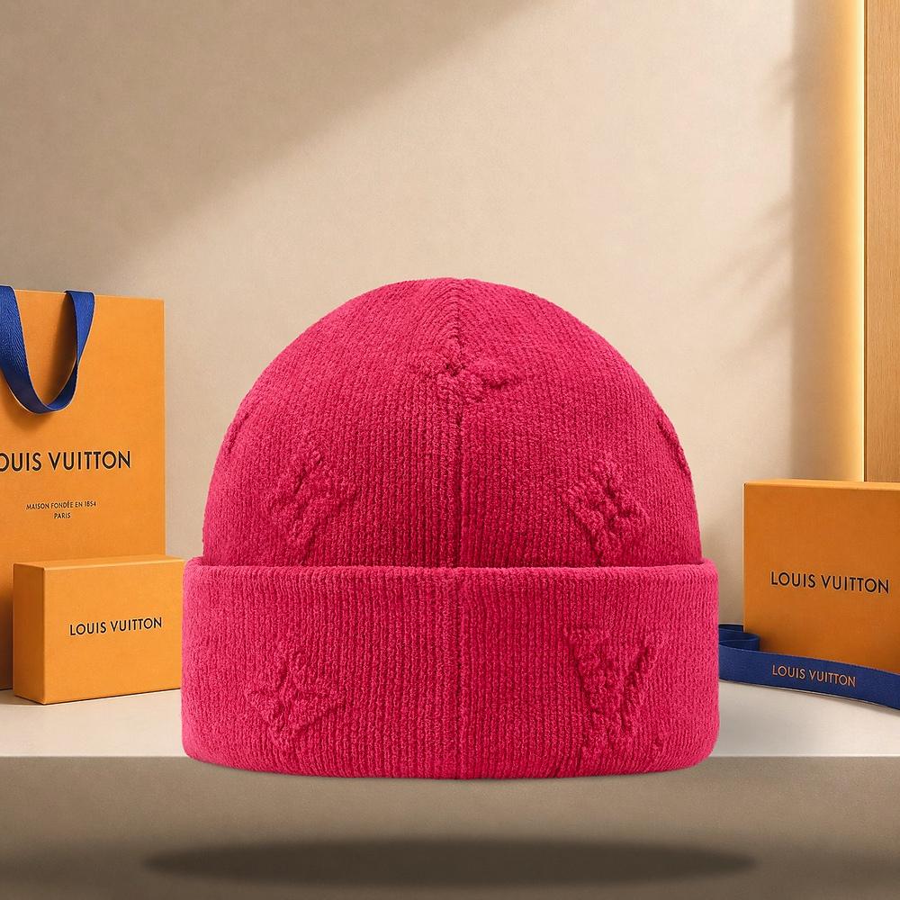 Louis Vuitton Monogram Heritage LV Crush Beanie Pink M97781