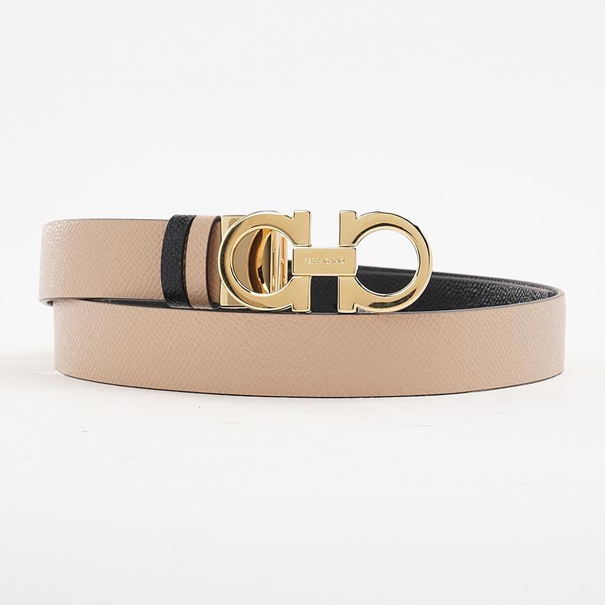 Ferragamo Women’s Reversible Gancini Belt Macadamia/Nero Leather