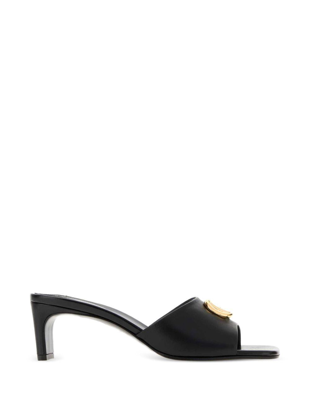 GUCCI Black Leather Sandals