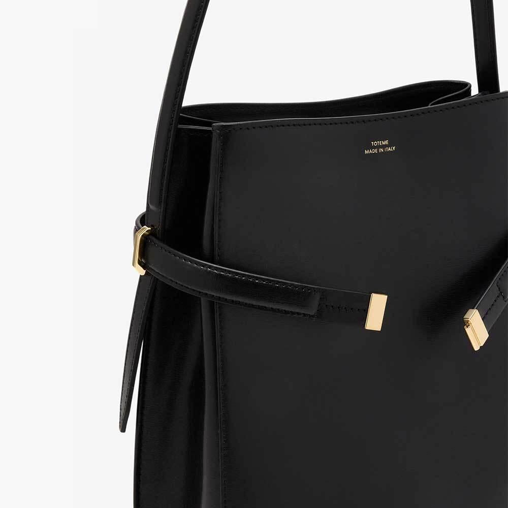 Toteme Women's Leather Belted Bucket Shoulder Bag 244 WAL0048 LE0025
