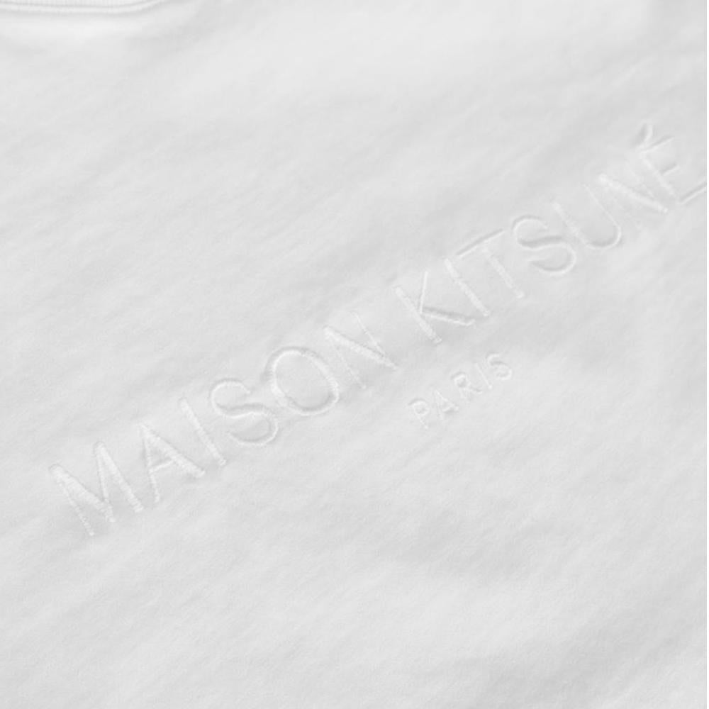 Maison Kitsune Lettering Logo Embroidered T-Shirt Men 23SS IM00132KJ0035 P100