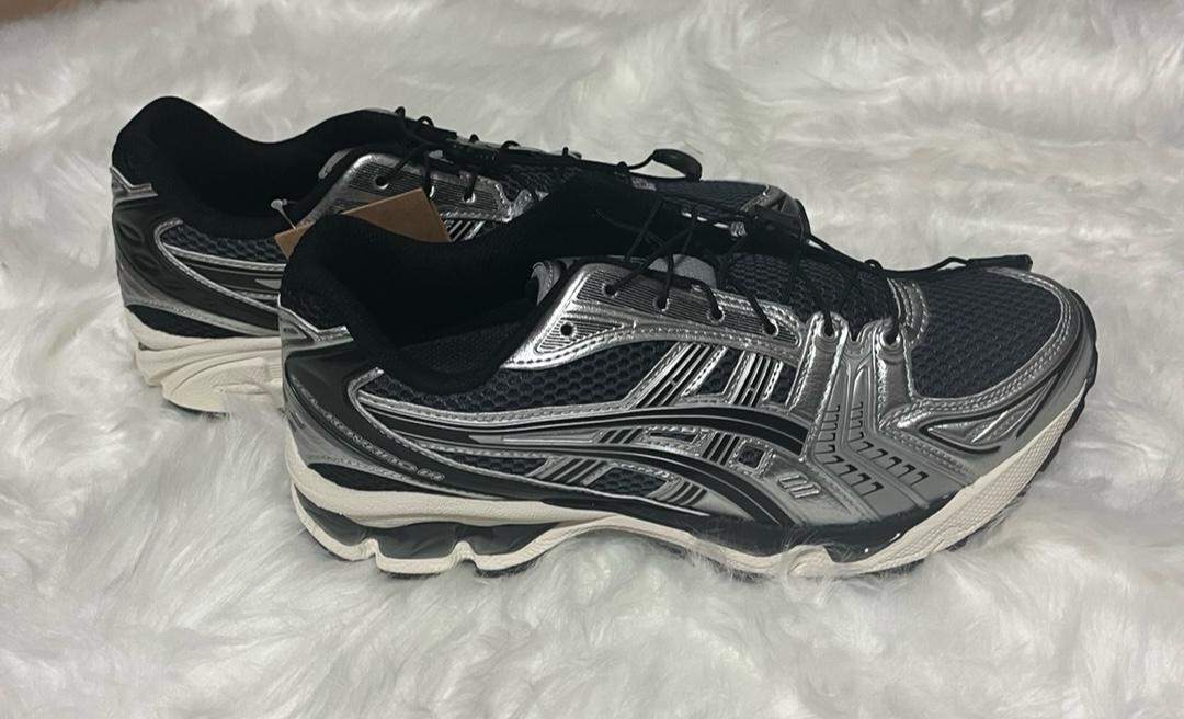 Asics GEL-Kayano 14 Unlimited Low-Top Sneakers Carrier Gray Black 1203A549 020