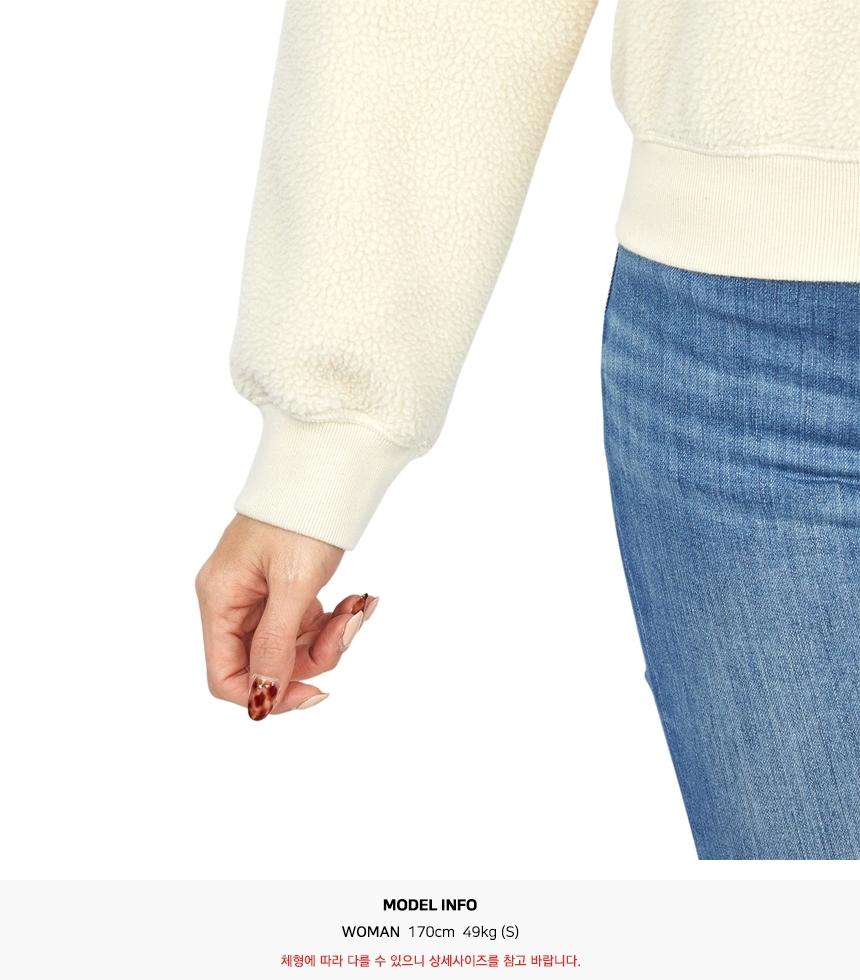SPORTY&RICH Women’s Crewneck Sweatshirt Cream