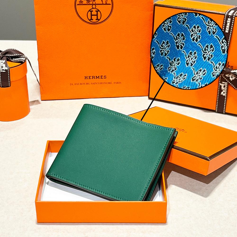 HERMES Evercolor Green Compact Wallet with Blue Lining Unisex