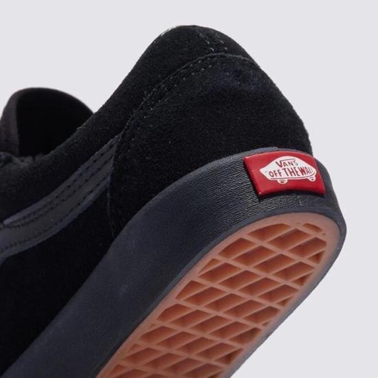 Vans Classic Low-Top Sneakers for Men VN000D0EBKA1 DOM