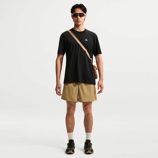 Nike Short-Sleeve T-Shirt for Men IH1307 010 DOM