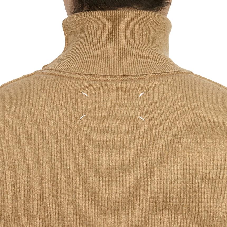 Maison Margiela Men’s Turtleneck Knit Sweater Ivory Wool