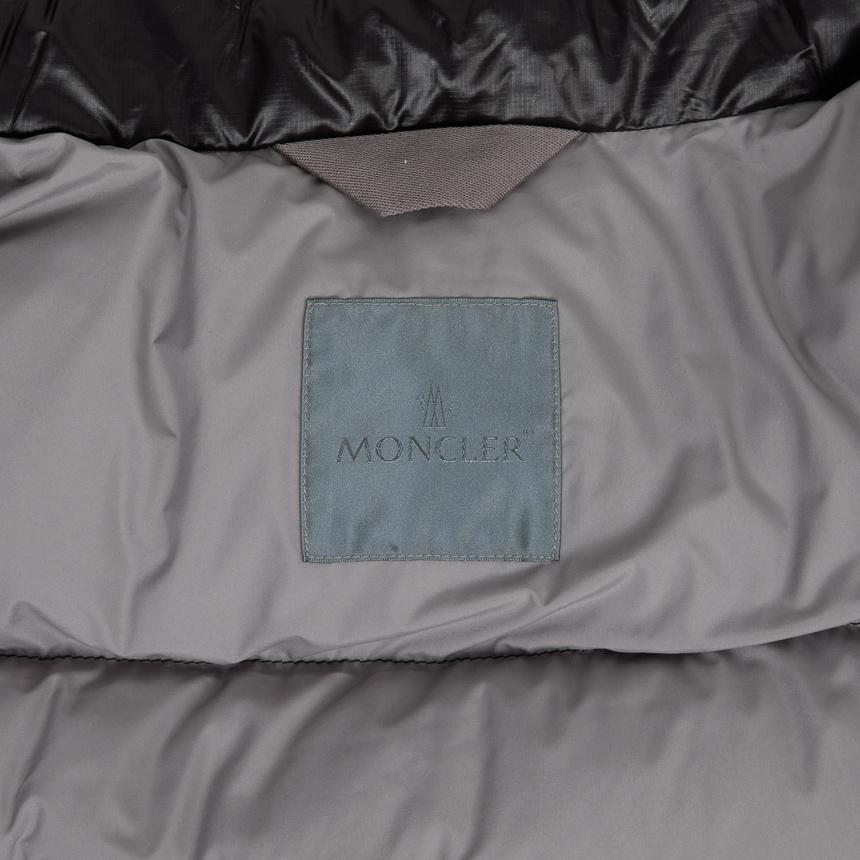Moncler Sergesta Men’s Down Puffer Jacket Black