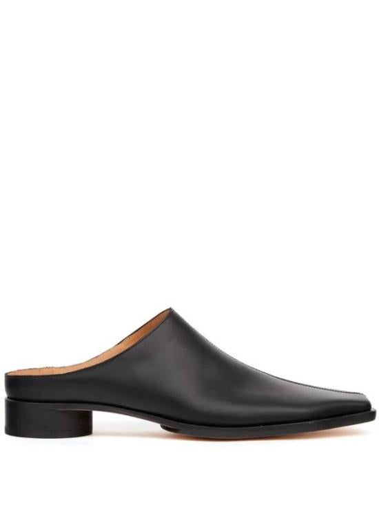 MM6 Black Leather Mule Slippers SH3WX0006 P7978 T8013