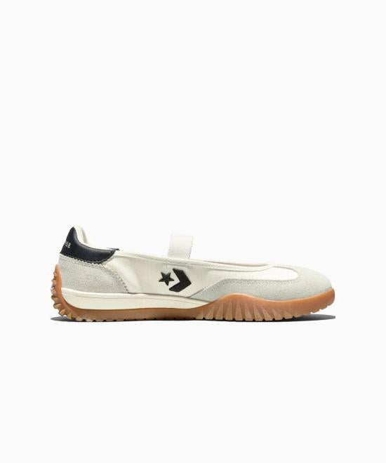 Converse Women’s Low-Top Canvas Sneakers A16250C DOM