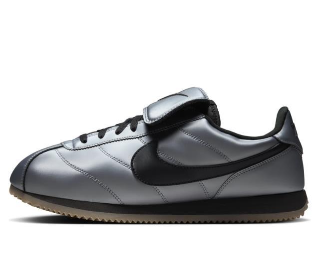 Nike Cortez Leather SE Metallic Cool Gray/Black Low-Top Sneakers