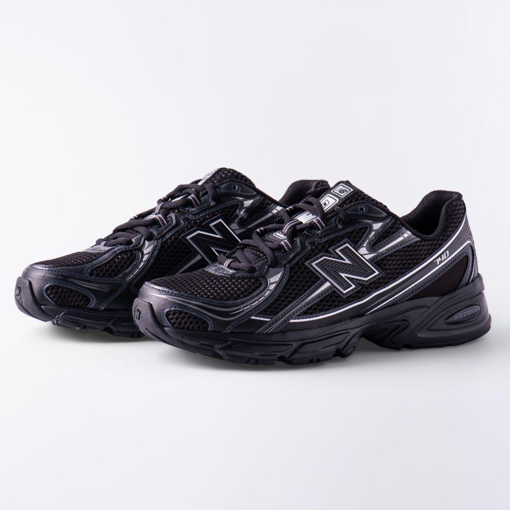 New Balance Black Silver Metallic 740v2 Low-Top Sneakers for Men