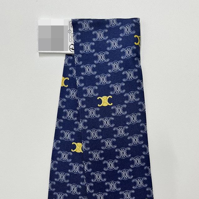CELINE Triomphe Lavalliere Silk Twill Scarf