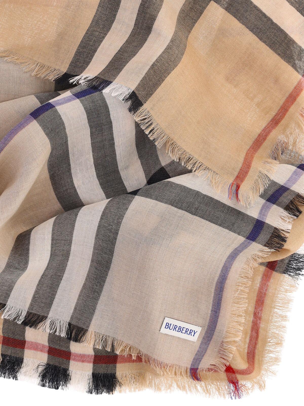 BURBERRY Beige Check Wool Scarf