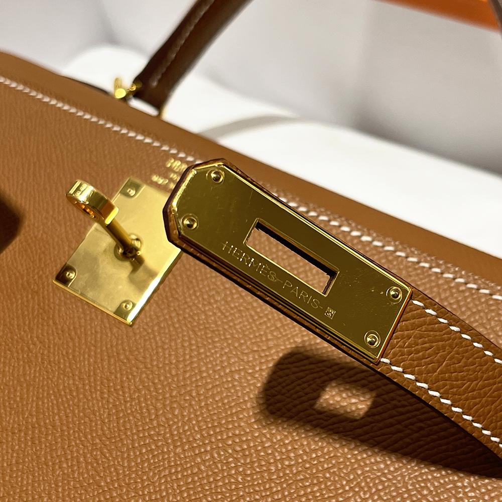 HERMES Sellier Kelly 28 Gold Leather Tote Bag with Gold Hardware