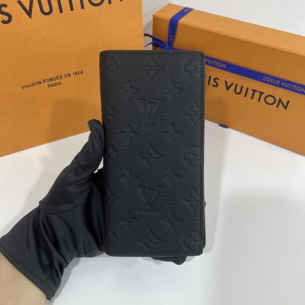 Louis Vuitton Taurillon Black Brazza Long Wallet Unisex M69038