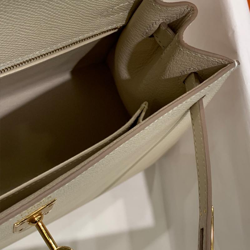 HERMES Epsom Leather Kelly 25 Ivory Shoulder Bag Gold Hardware