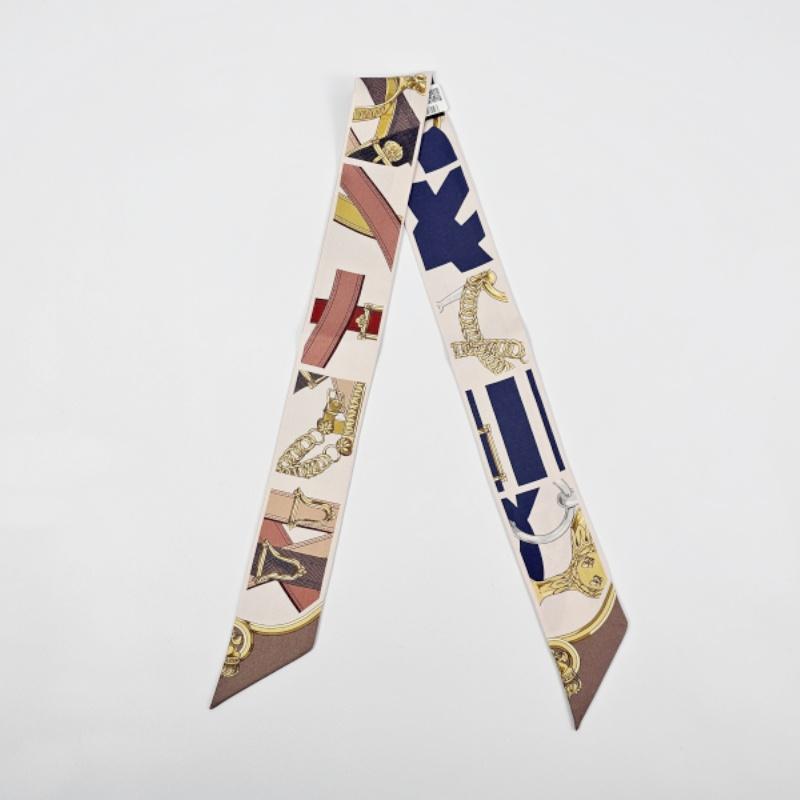 HERMES Cavalcadour Remix Silk Scarf for Women
