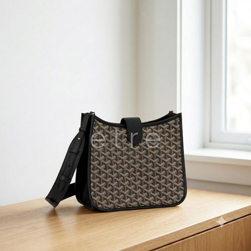 Aimé Leon Dore Muze PM Black Leather Tote Bag MUSETTPMLTY01CG01P