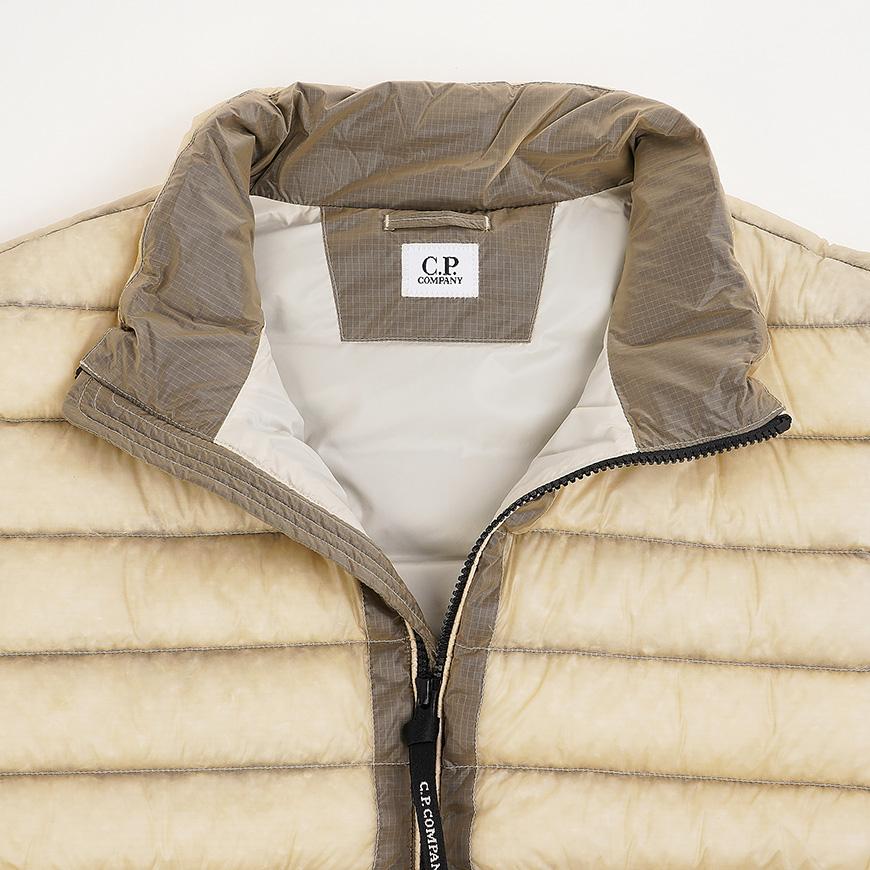CP Company Men DD Shell Puffer Vest 20CMVE703A 110416A 114