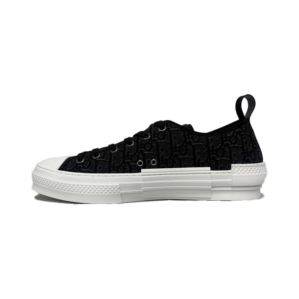 DIOR MEN Black Oblique Jacquard B23 Low-Top Sneakers 3SN340 ABS H900