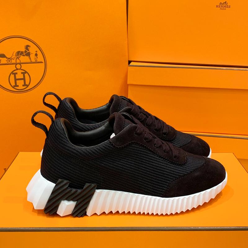 HERMES Bouncing Suede Black H Low-Top Sneakers