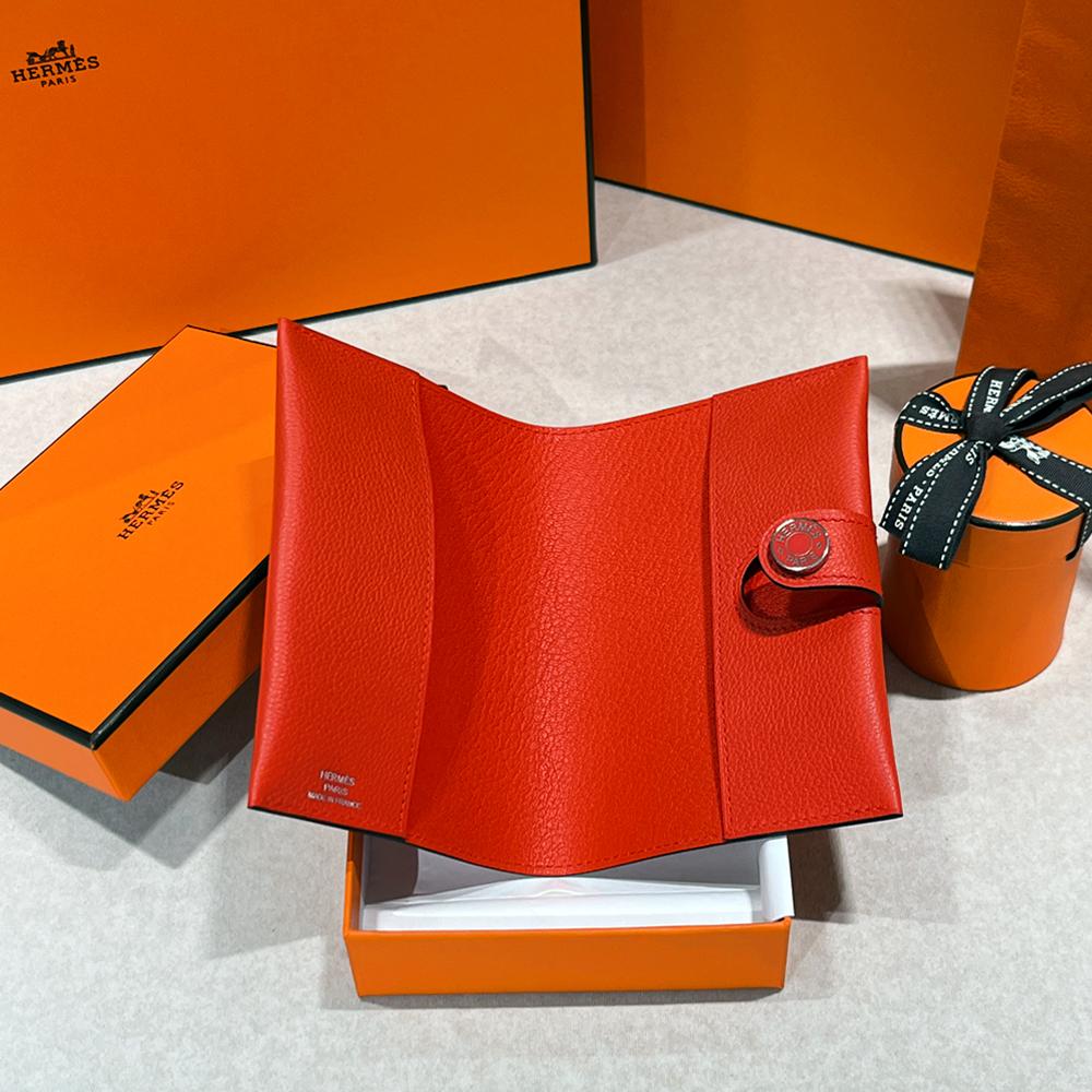 HERMES Coral Red Epsom Calfskin RMS Passport Holder Wallet Unisex