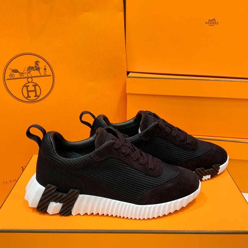 HERMES Bouncing Suede Black H Low-Top Sneakers