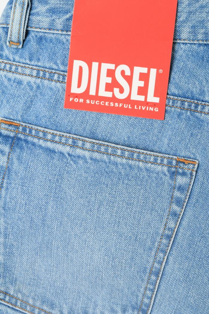 DIESEL Light Blue 1996 DSIRE Mid Rise Straight Leg Denim Jeans