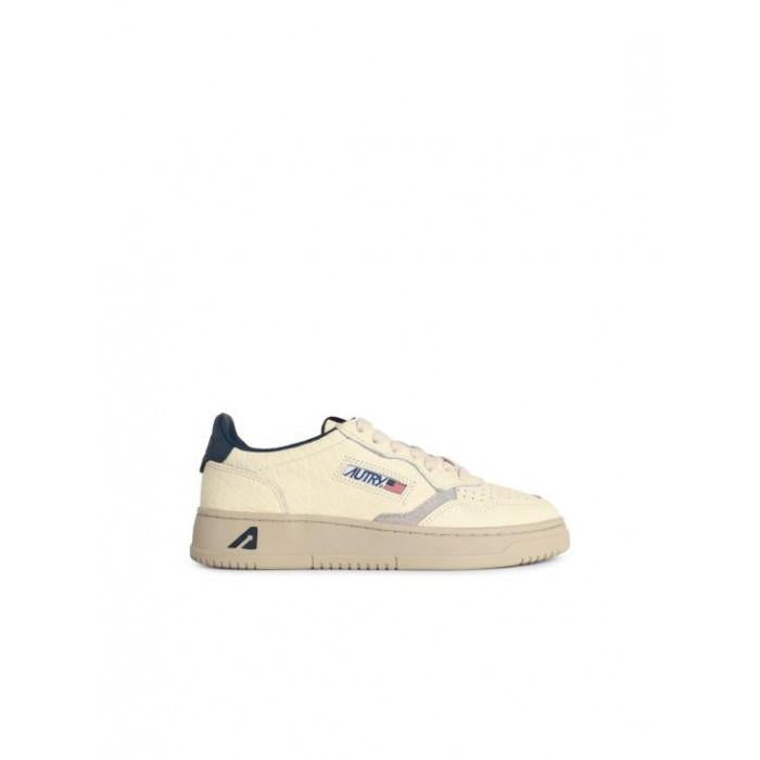AUTRY Women's Medalist Low Top Leather Sneakers AULW NE12